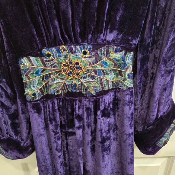 Vintage Soft Surroundings Purple Rayon Embroidered Robe - Picture 5 of 11